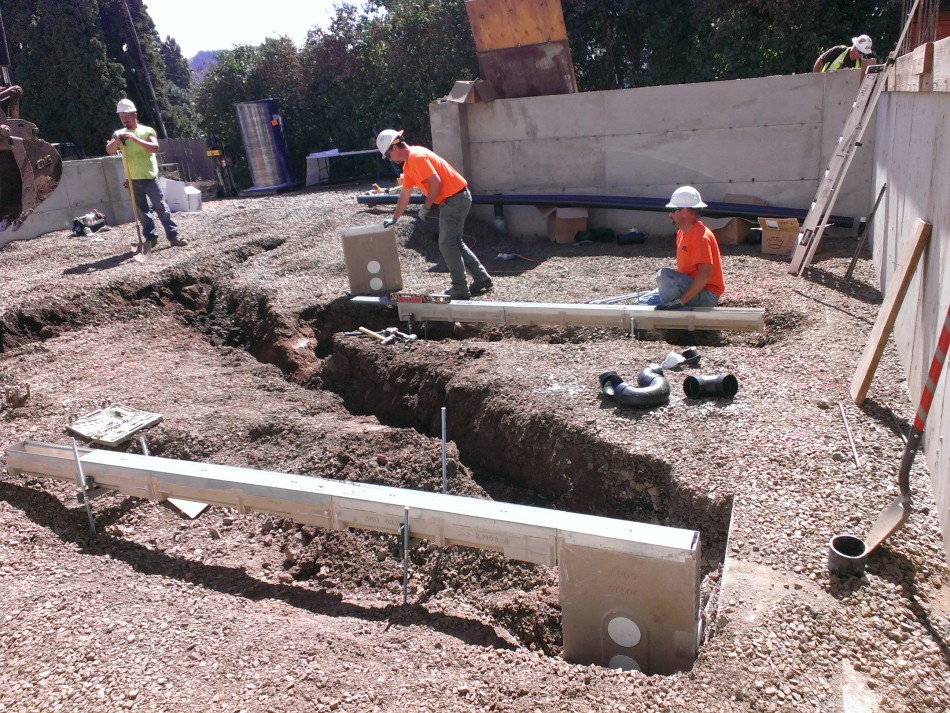 Everybodies Brewery (White Salmon WA) - one frame section with two brackets, support three one-meter channel sections and catch basin.